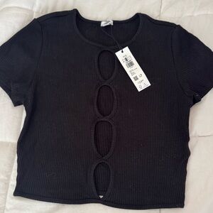 Garage Top size small. NWT